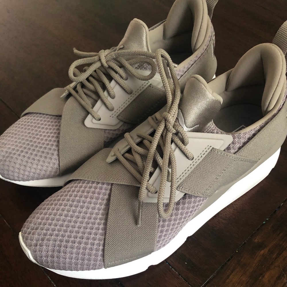 Puma Muse Sneakers Size 8